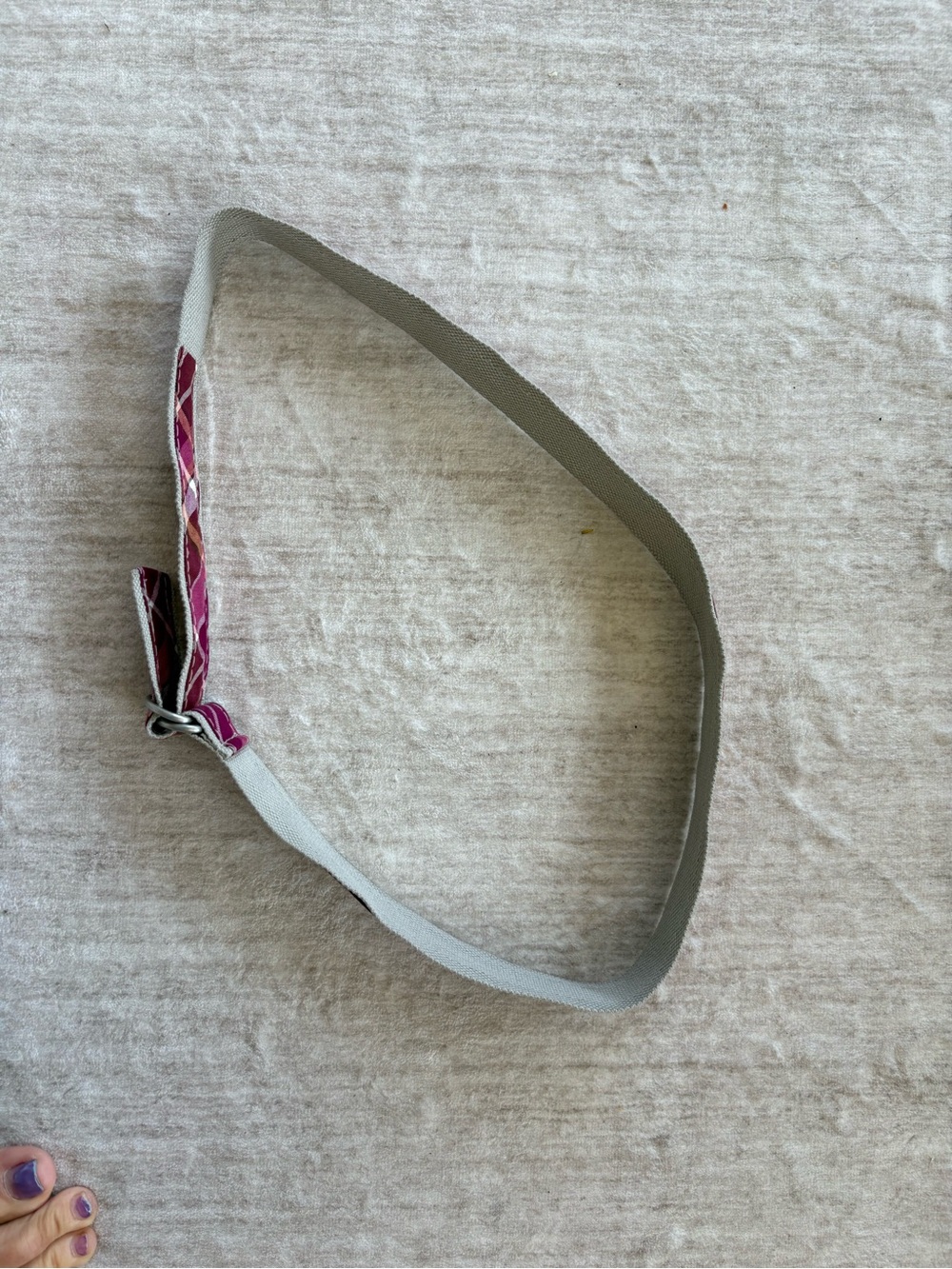 Women’s Maroon, Pink Plaid D-Ring Belt - Picture 5 of 9